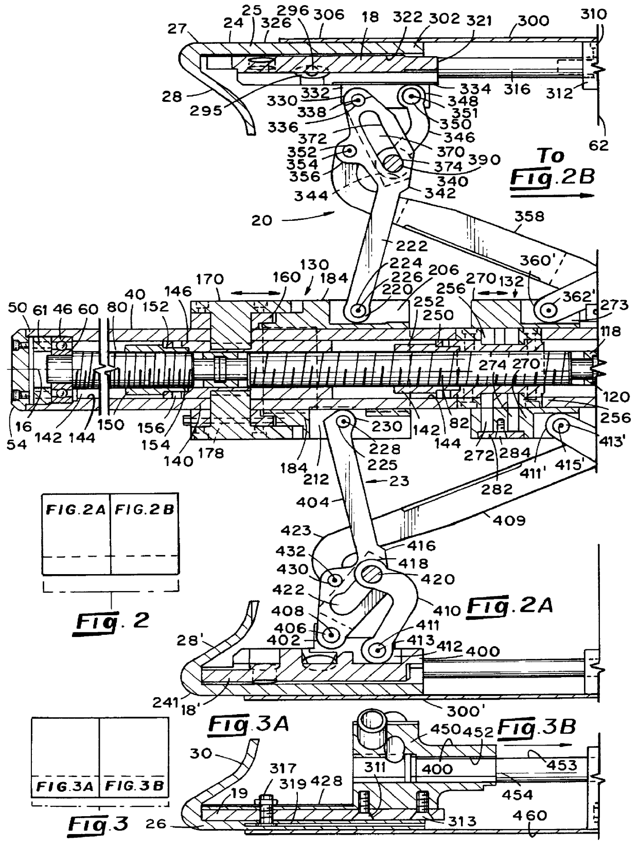 Tire manufacturing drum having simultaneous axial and radial adjustability