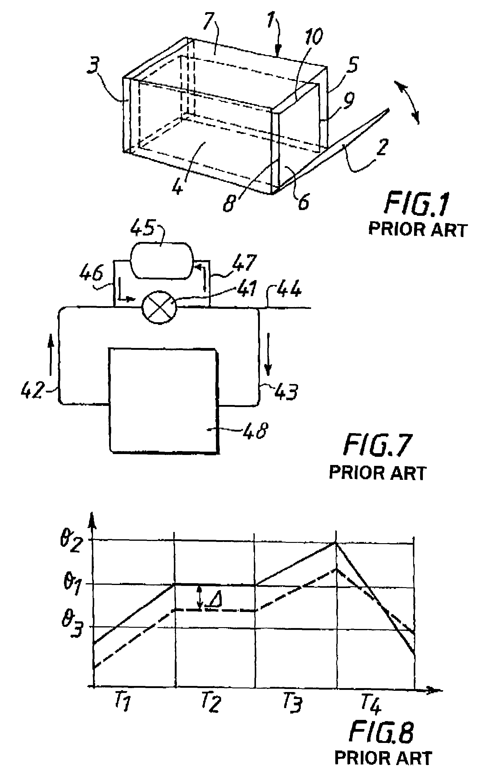 Apparatus and method for the heat treatment of lignocellulosic material