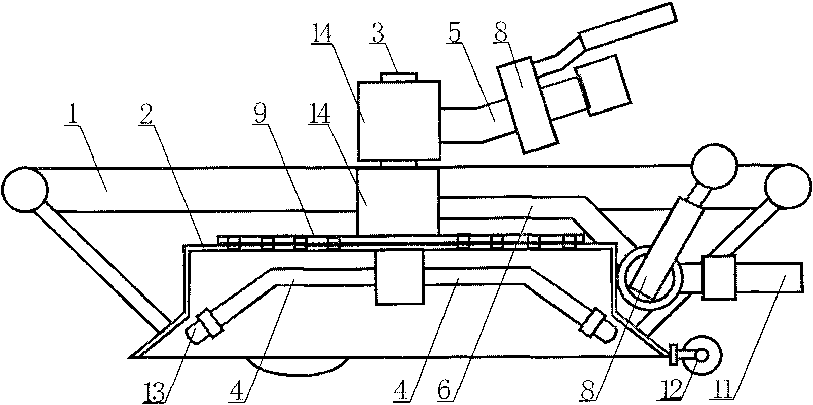 Underwater cavitating cleaner for ship