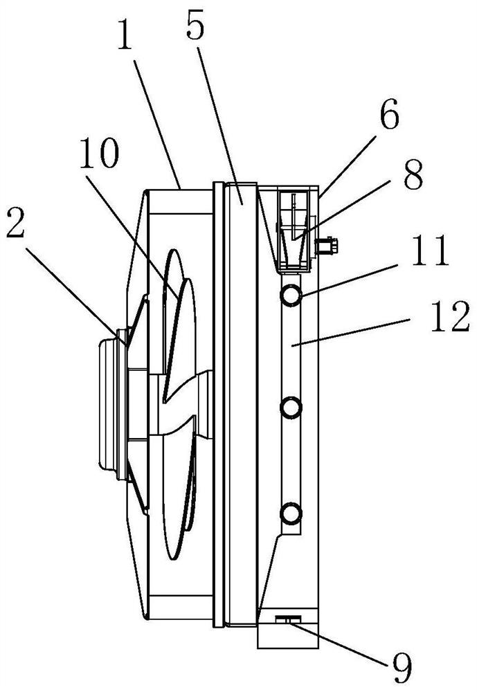 Efficient heat dissipation structure for solar inverter