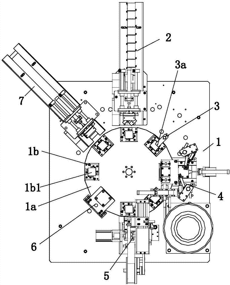 Nail blanking assembly for cooling fin glue nail installation and labeling machine