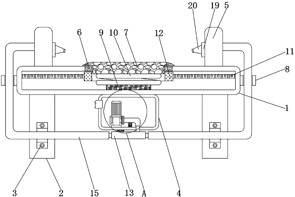 Cleaning device for building template recycling