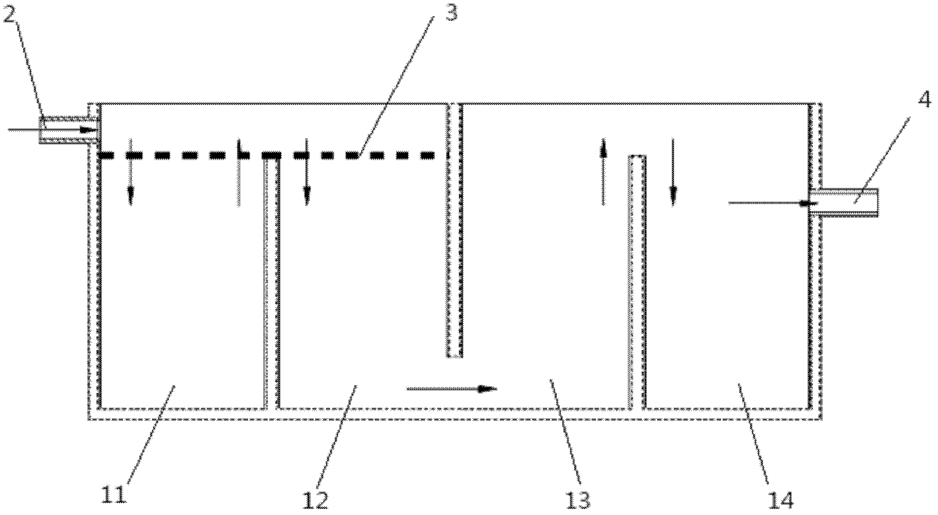 Sprinkled acid recycling device and pasting equipment of battery plates