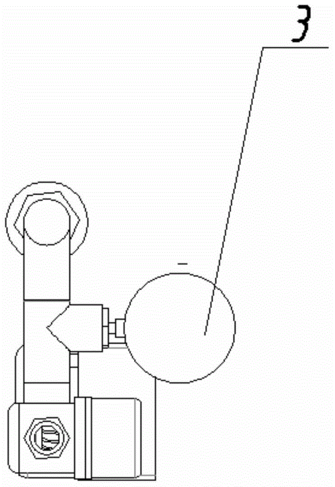 High flow speed and low flow resistance self-power-generation type sensing faucet with pressure stabilizing structure