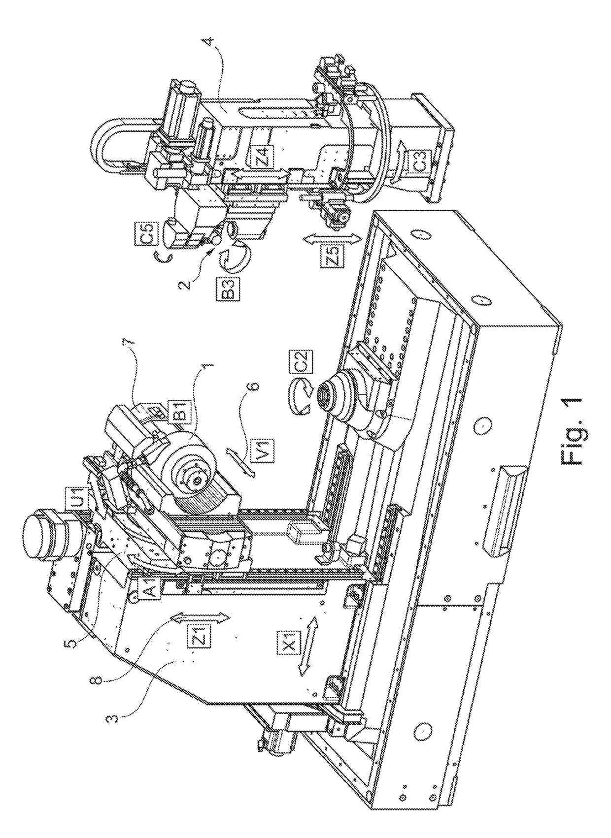 Method for the automatic determination of the geometrical dimensions of a tool having a machining region in worm thread form