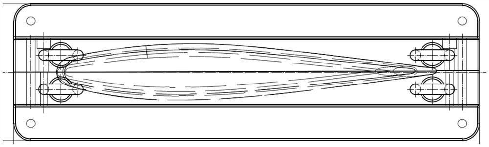 Low-friction, high-resistance-reduction, light-weight and high-strength bobsleigh device and forming method