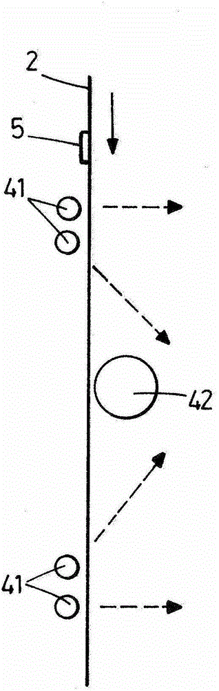 Pipe removing machine and method for manufacturing artificial sheath by using pipe removing machine