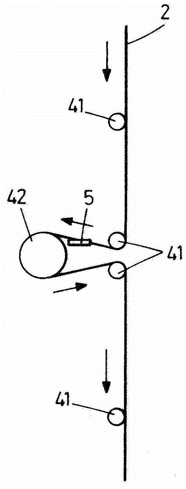 Pipe removing machine and method for manufacturing artificial sheath by using pipe removing machine