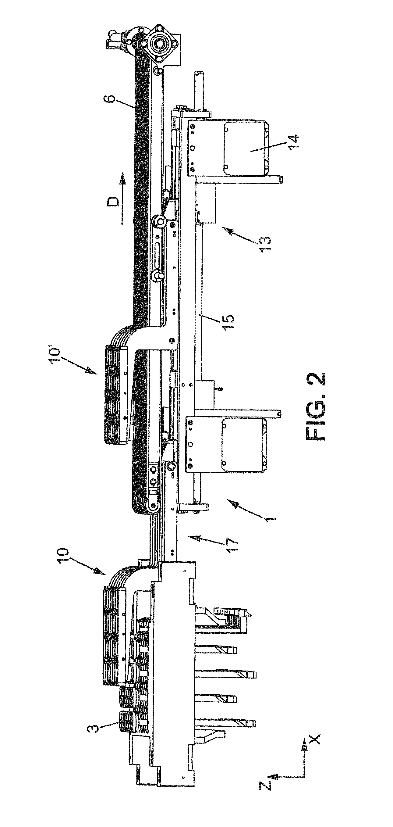 Machine and method for conveying items