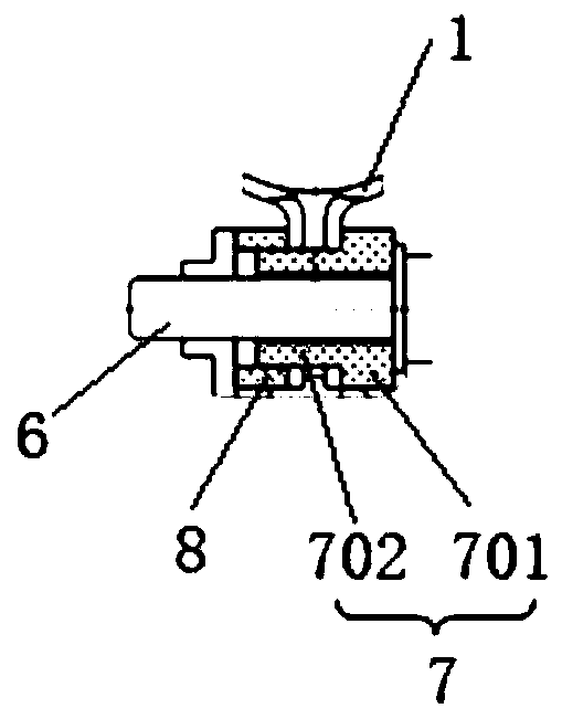 Thermal protection mounting structure for pressure measuring sensor in narrow space