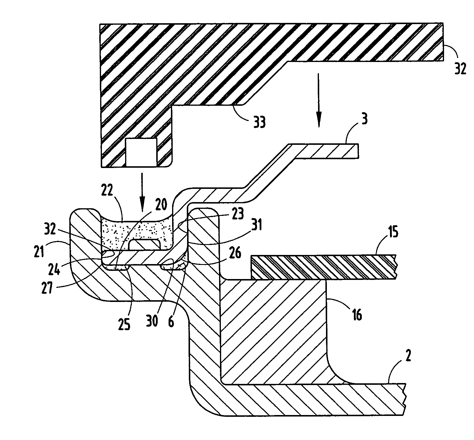 Electronic enclosure with continuous ground contact surface