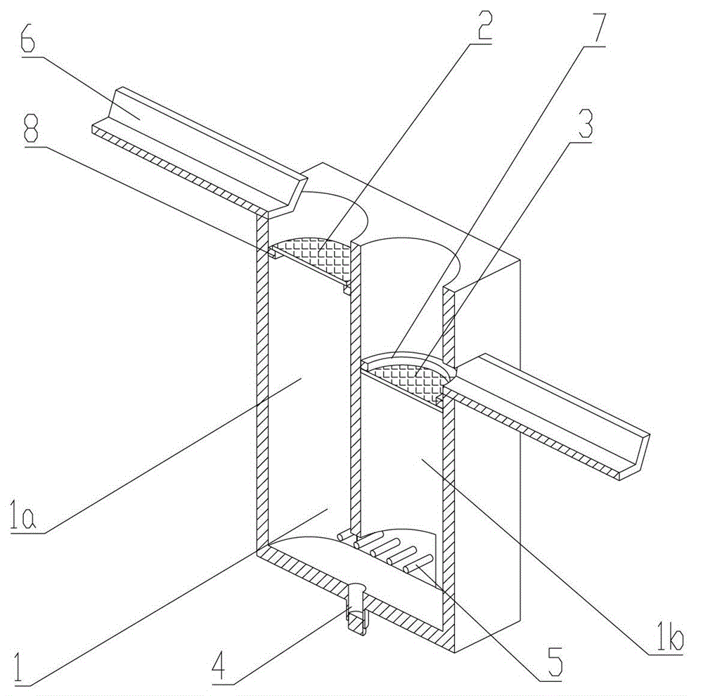 Reverse two-stage filtration method and filtration device for aluminum water