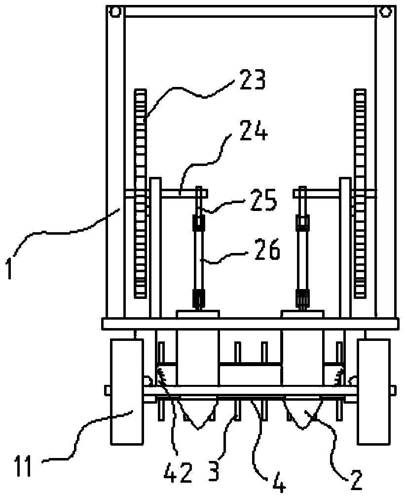 Hammer type ice breaking machine