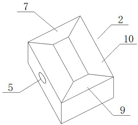 Double-ridge horn antenna based on linear tapered ridge width