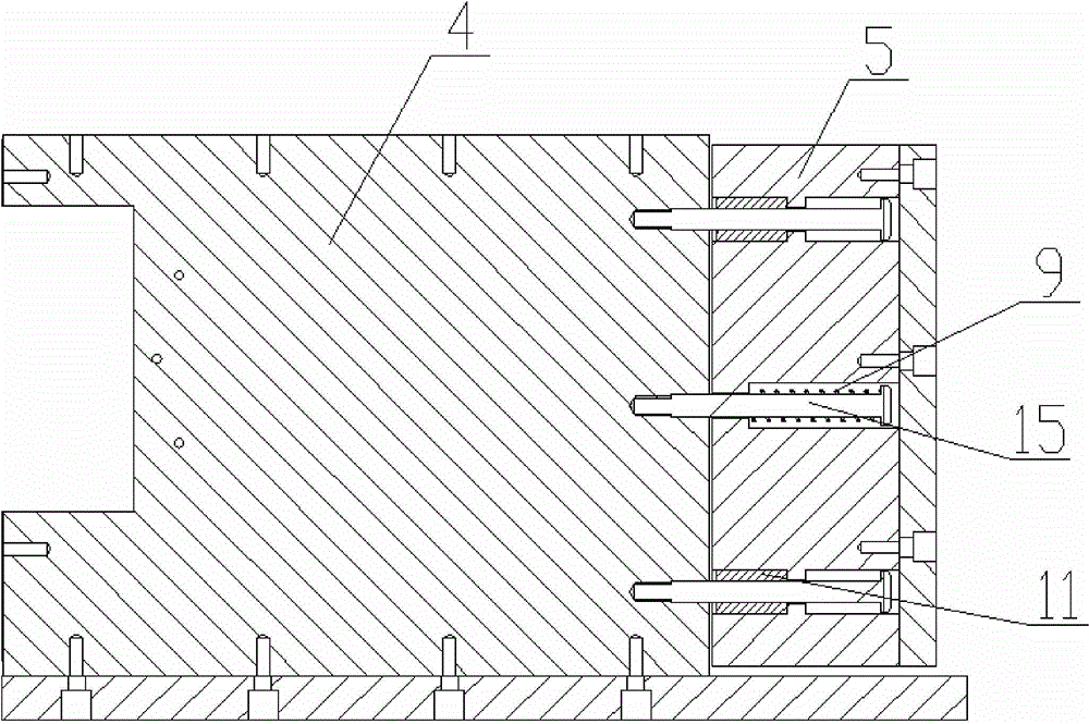 Liquid adding device for hydrogen peroxide low-temperature sterilization equipment