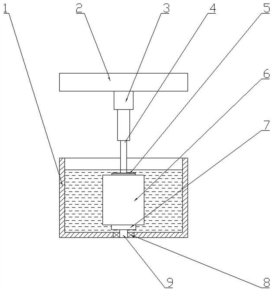 Cleaning device for improving silicon wafer surface cleaning capacity and control method thereof