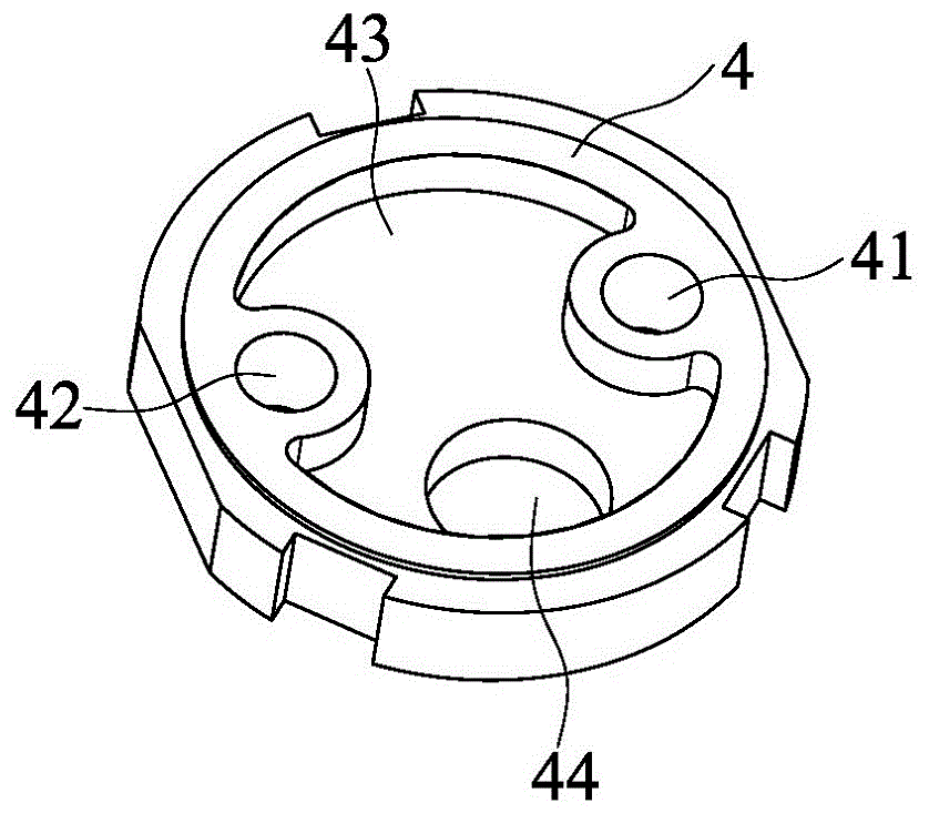 Valve element ceramic chip set structure with temperature capable of being precisely adjusted