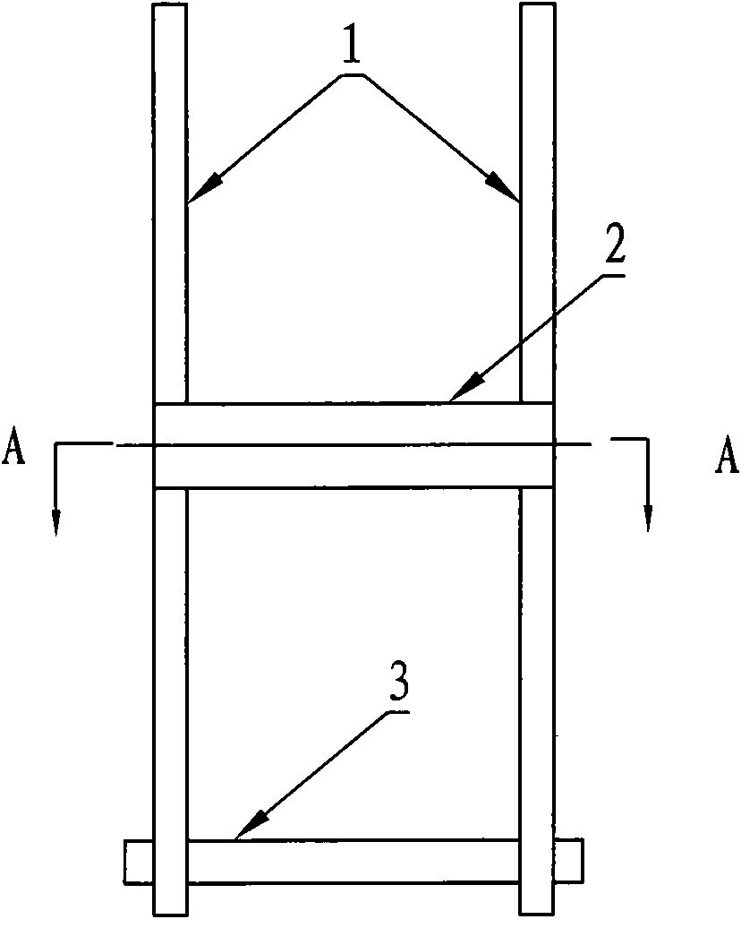 Loading device specially for silicon material square section pickling