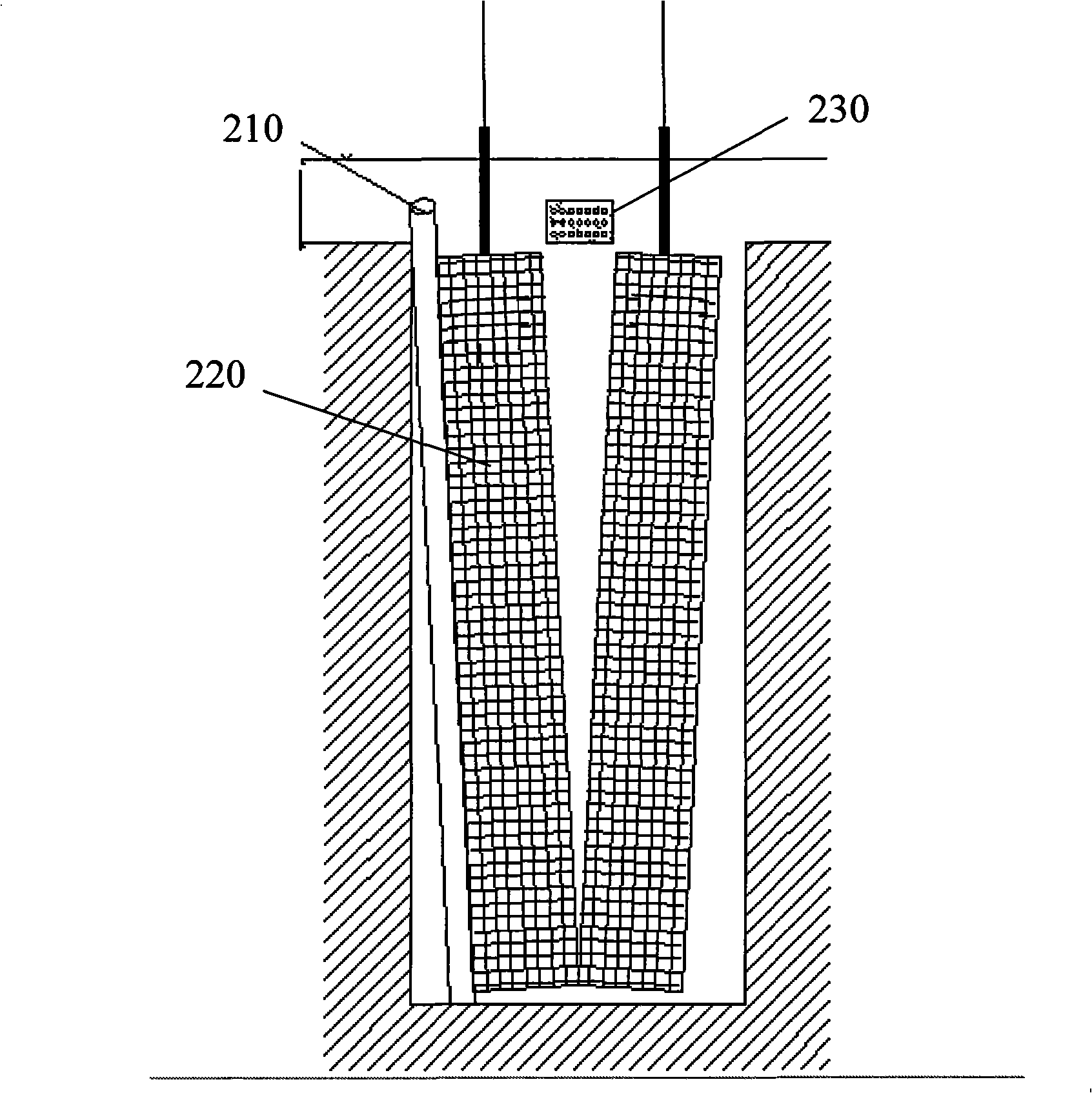 Underground continuous wall construction method crossing city pipelines