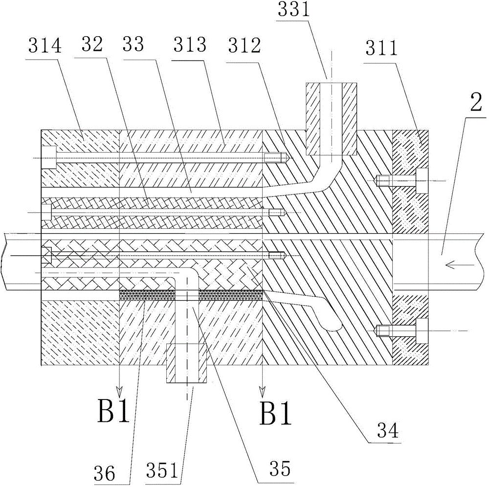 Extrusion die for composite sheet material formed through co-extrusion molding of wood plastic, foaming layer and metal section material