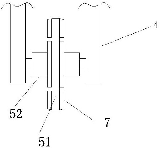 An anti-jamming liner for clothing design