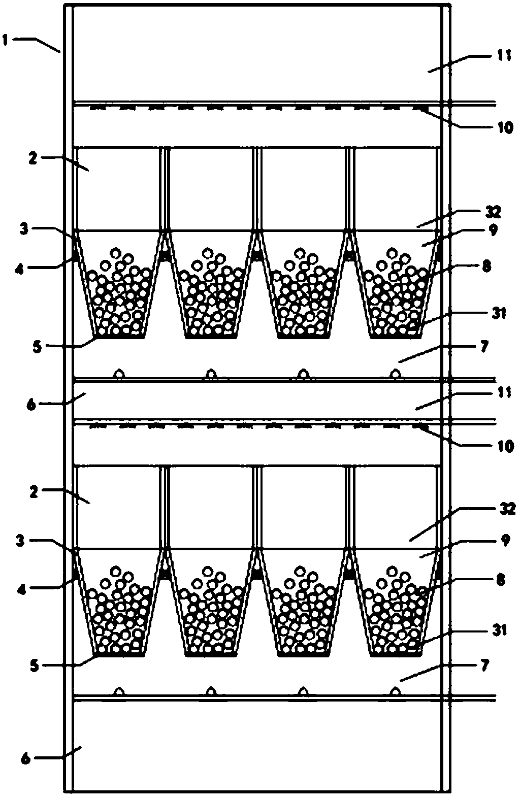 Low-resistance and efficient fluidization demister device and demisting method thereof