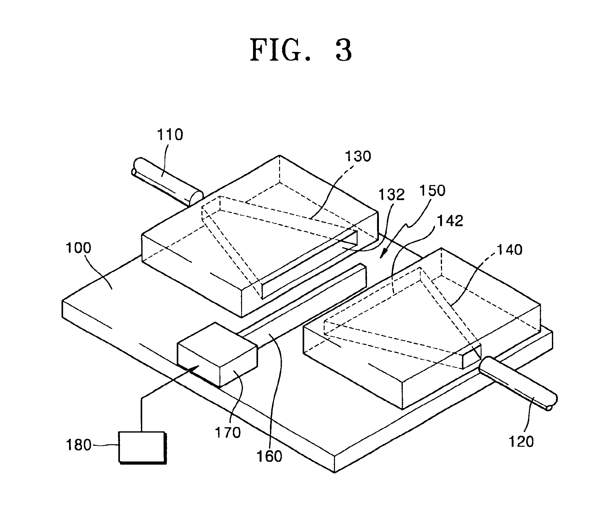 Variable optical attenuator having waveguides and MEMS actuator