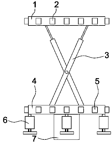 Solar panel cleaning device