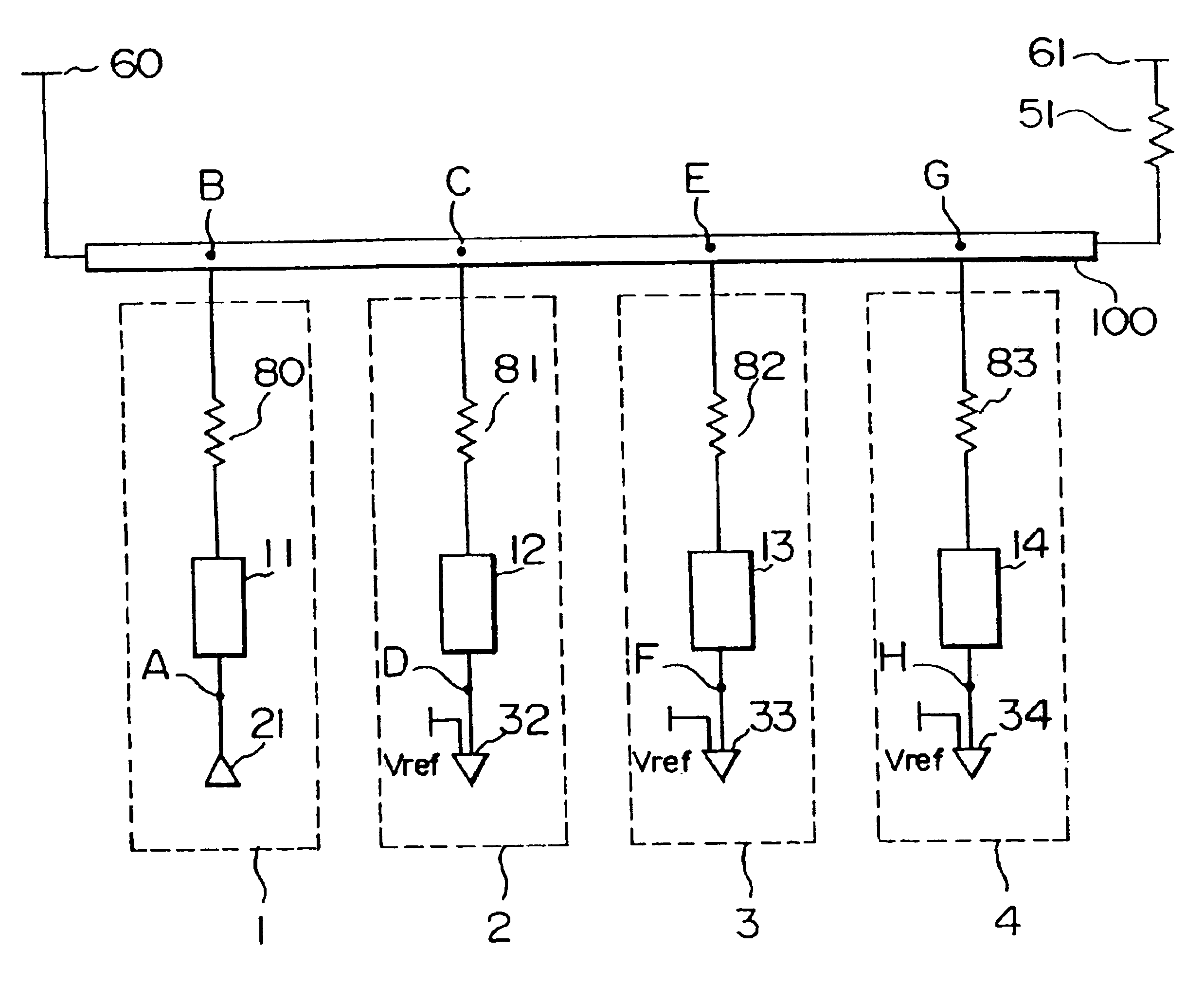 Signal transmitting device suited to fast signal transmission