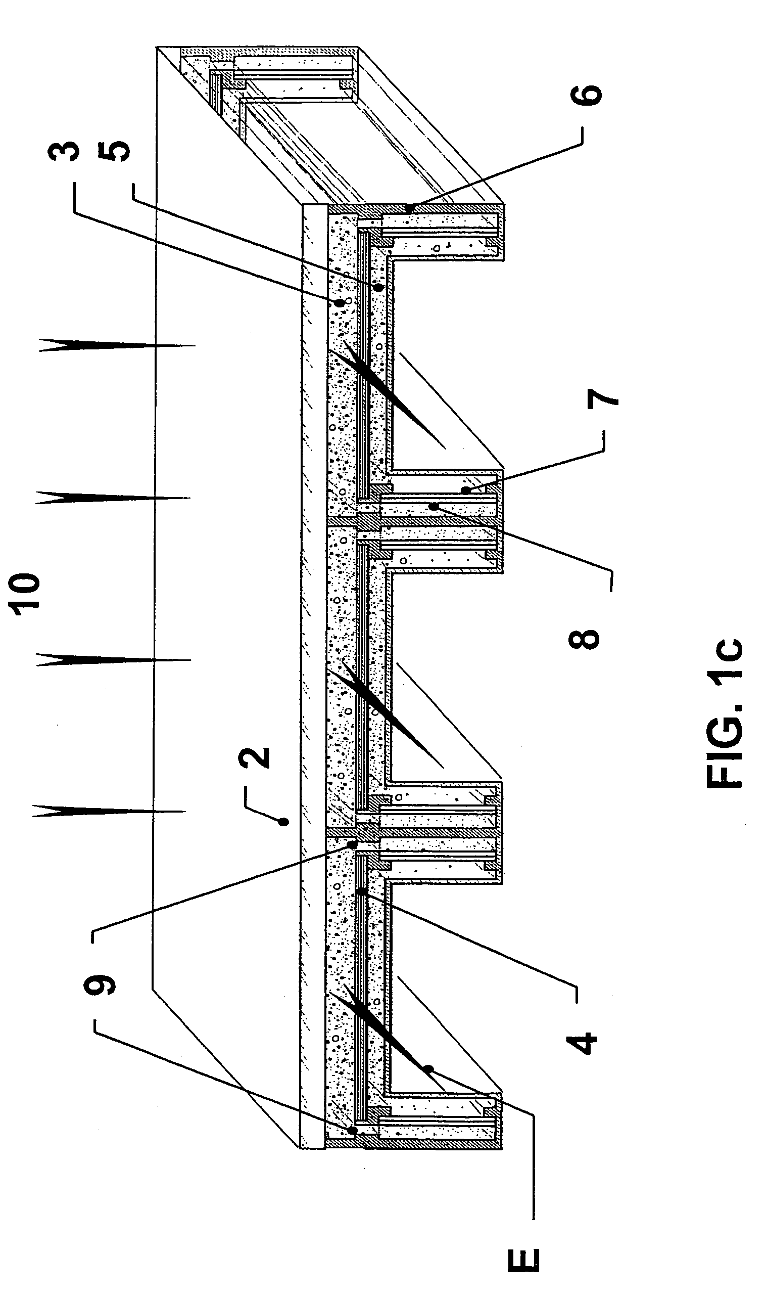 Integrated photoelectrochemical cell and system having a liquid electrolyte