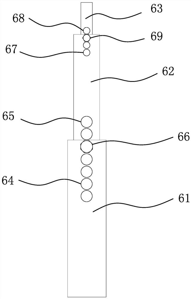 Feeding device for plastic parts in luggage accessories