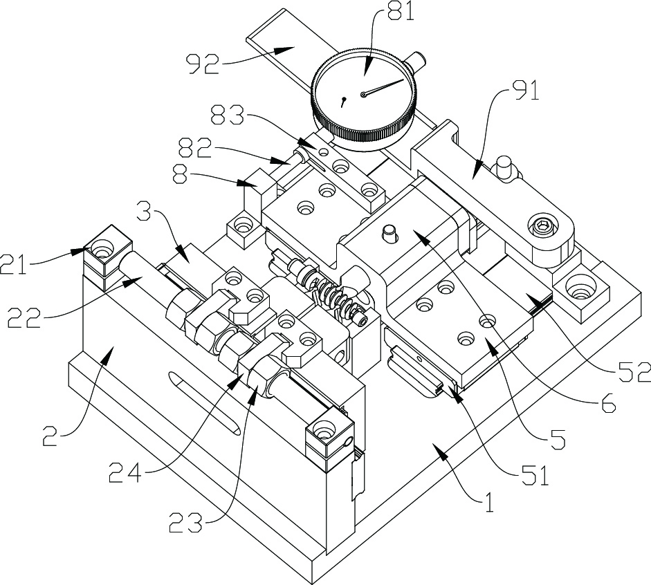 A device and method for detecting worm spanning rod distance with automatic deviation correction function