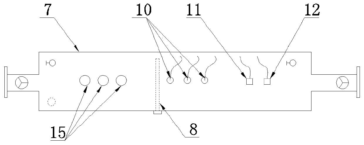 Multifunctional automatic simulation test device for top corrosion of moisture pipeline