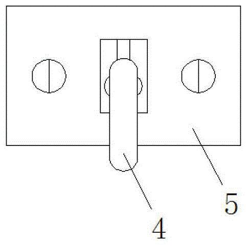 Accessory assembly for regulating location of mass center of transfer trolley