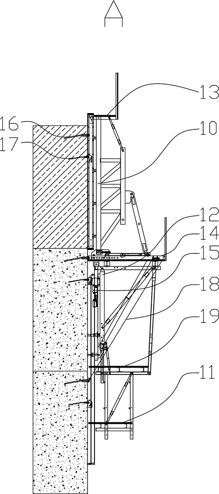 Hydraulic self-elevated truss-type cantilever heavy arch dam mould system