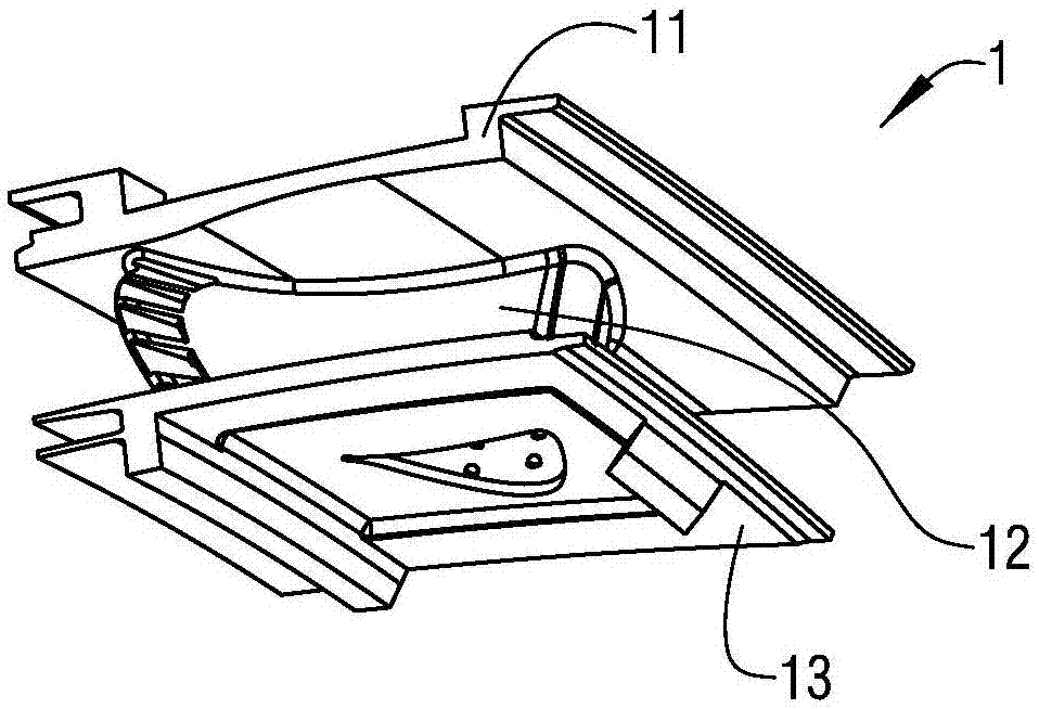 A device for removing low-melting-point alloys in the inner cavity of a blade