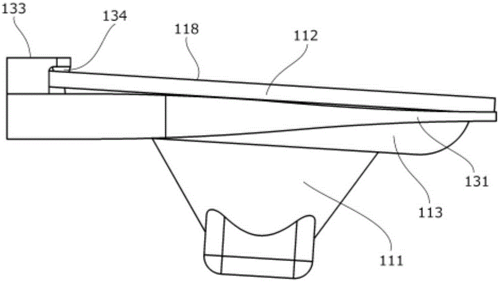 Plant holder and transplantation device