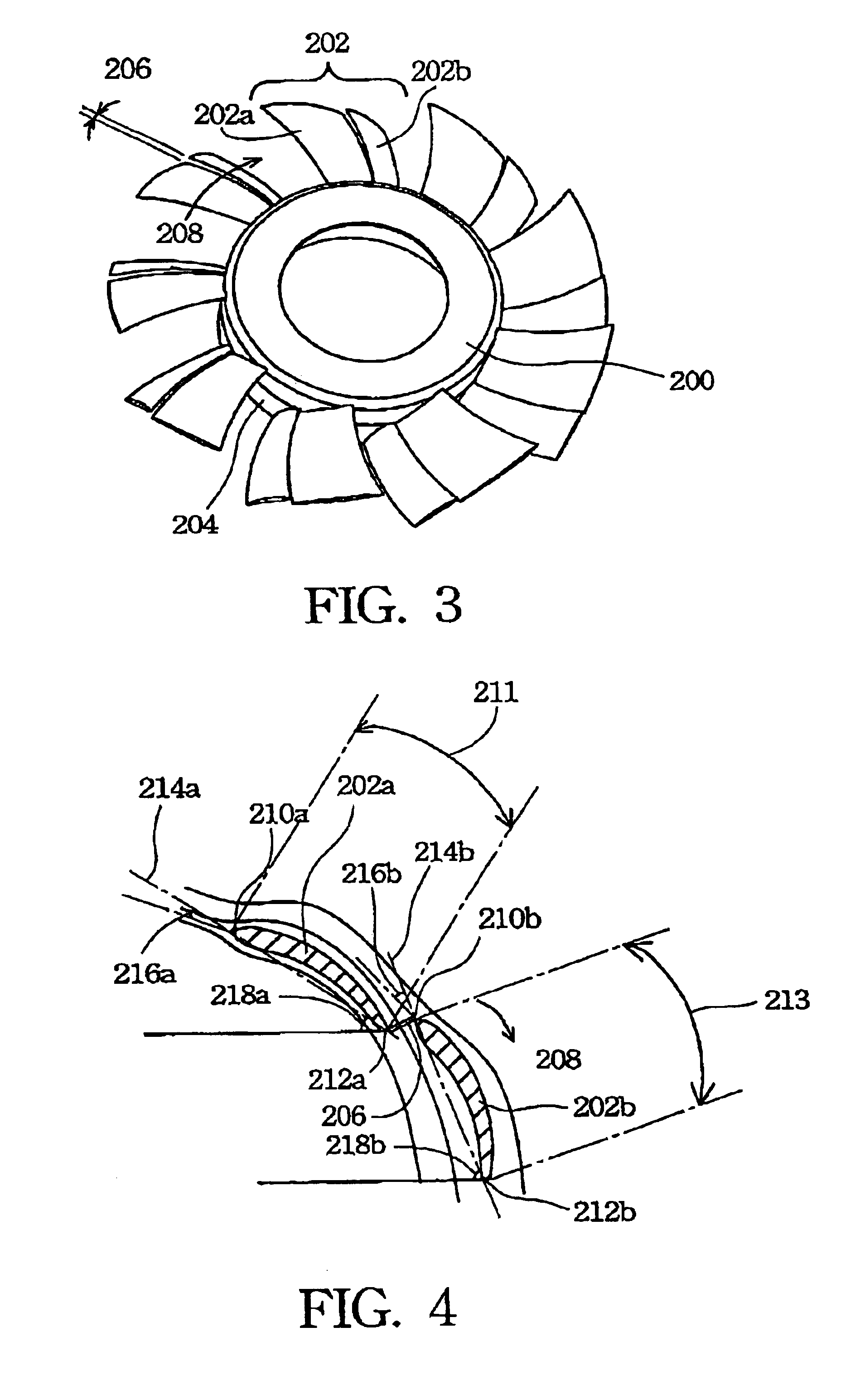 Axial flow fan with multiple segment blades