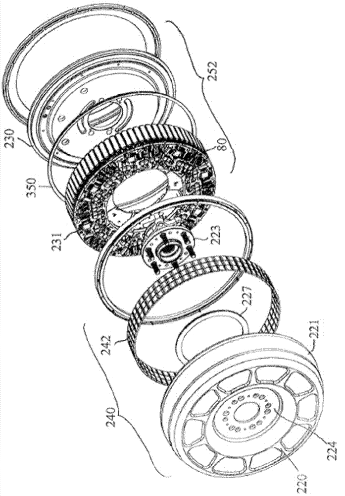 An electric motor arrangement and method of controlling thereof