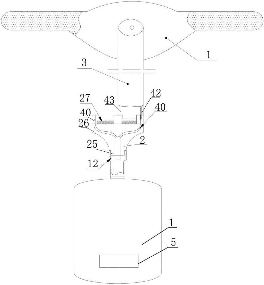 Novel medicine atomizing hot compress instrument