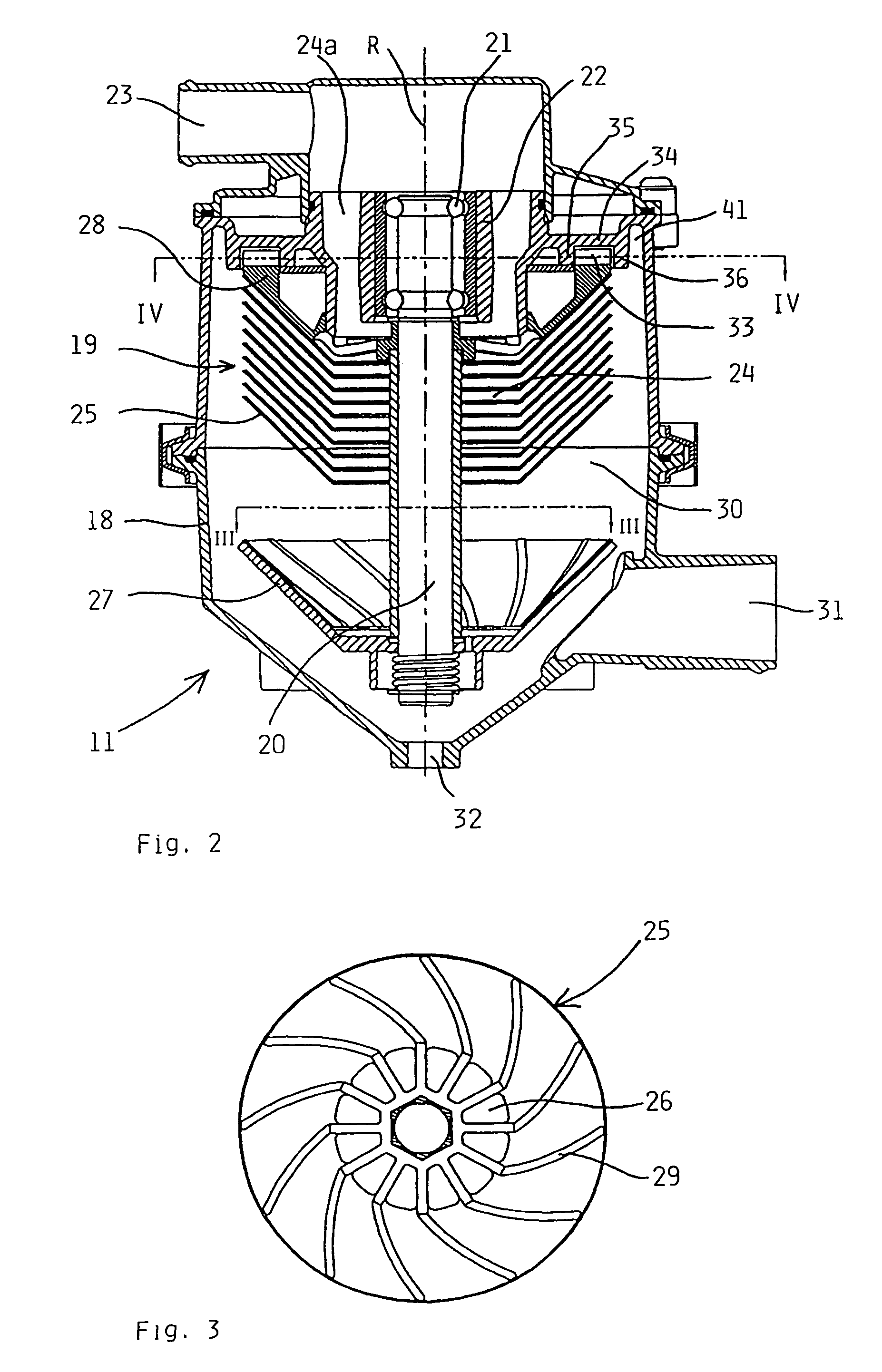 Method and a device for cleaning of crankcase gases coming from an internal combustion engine adapted for propelling a means of transportation