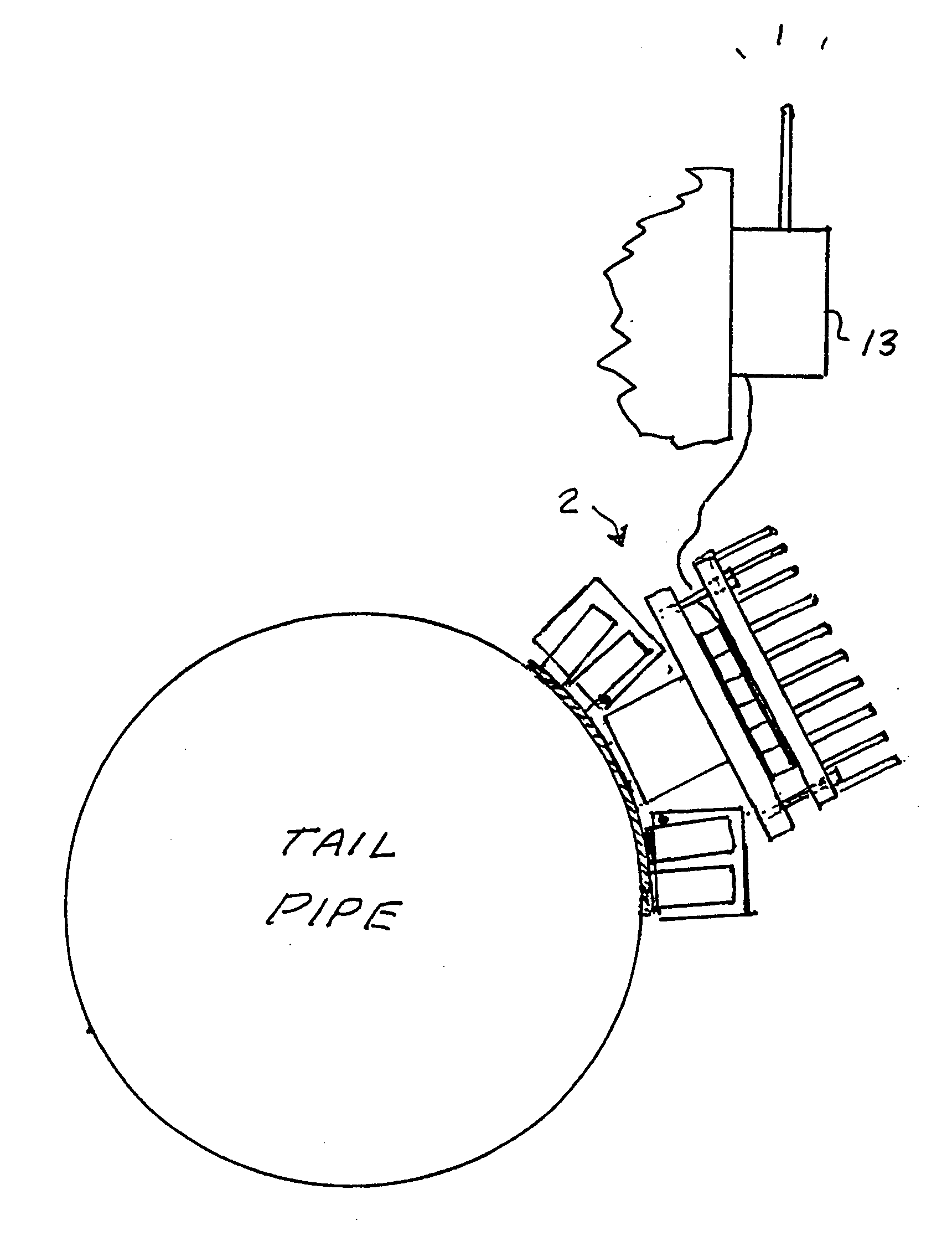 Thermoelectric device with surface conforming heat conductor