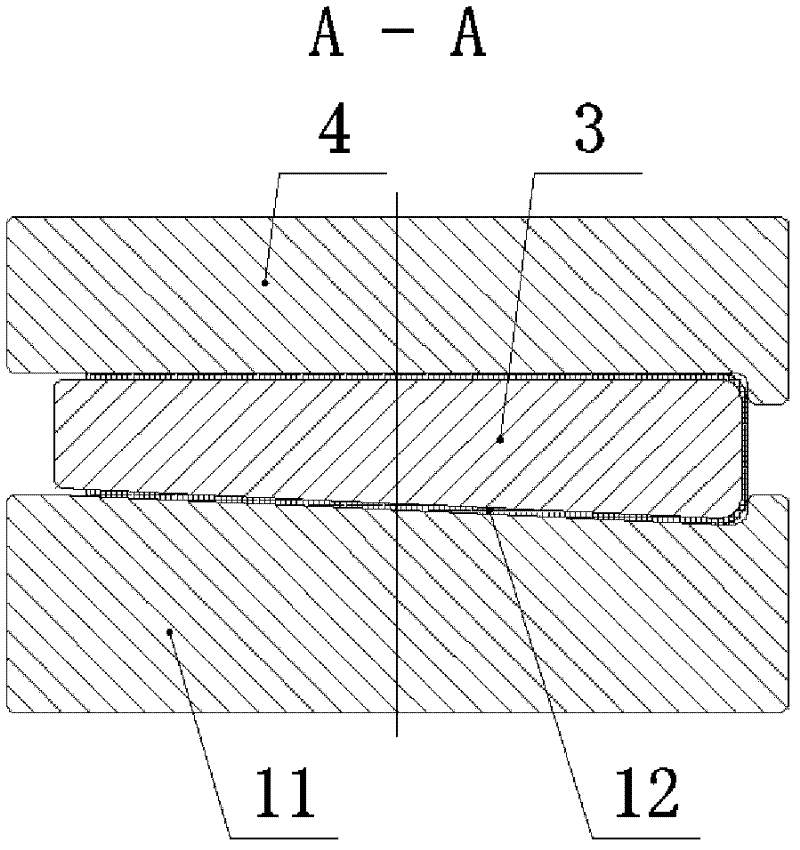 Floating sizing die