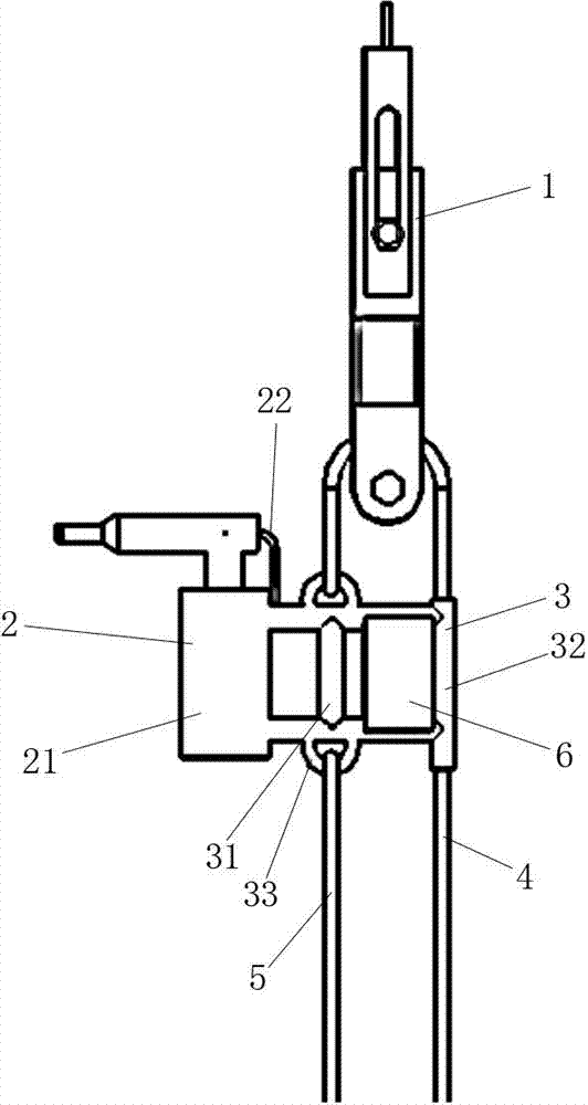 Remote-control spray gun for disposing foreign matters on wires in live-line manner