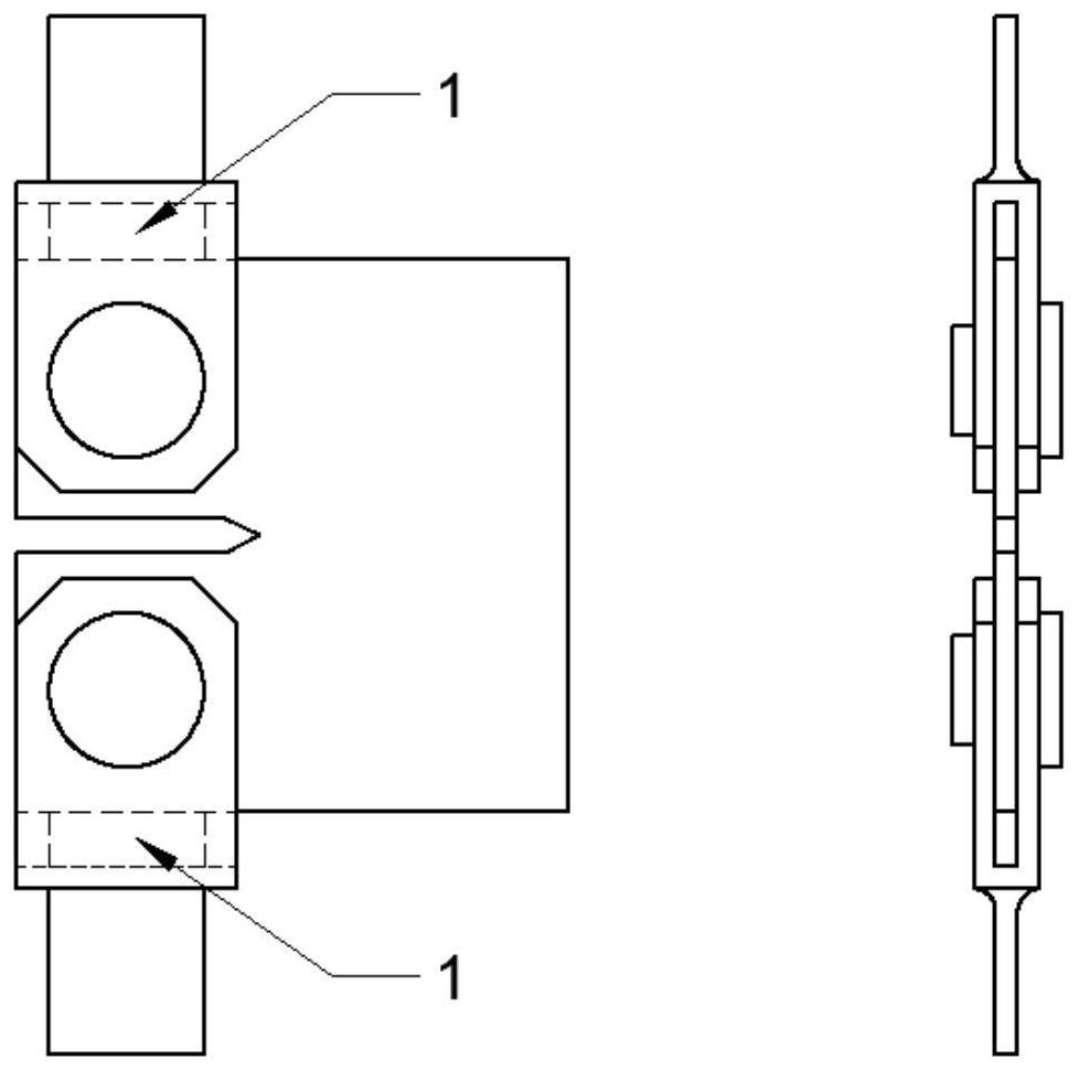 Clamp capable of applying pulling/pressing cyclic load to CT test piece