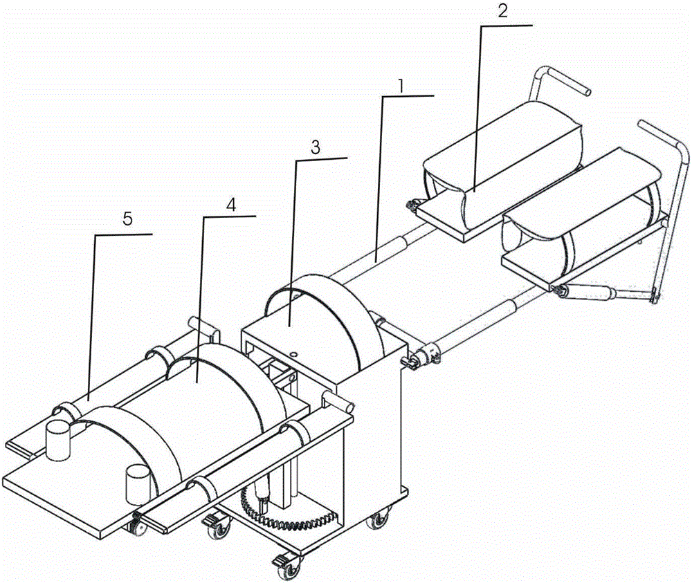 Intelligent apparatus with functions of activating tendon and collaterals