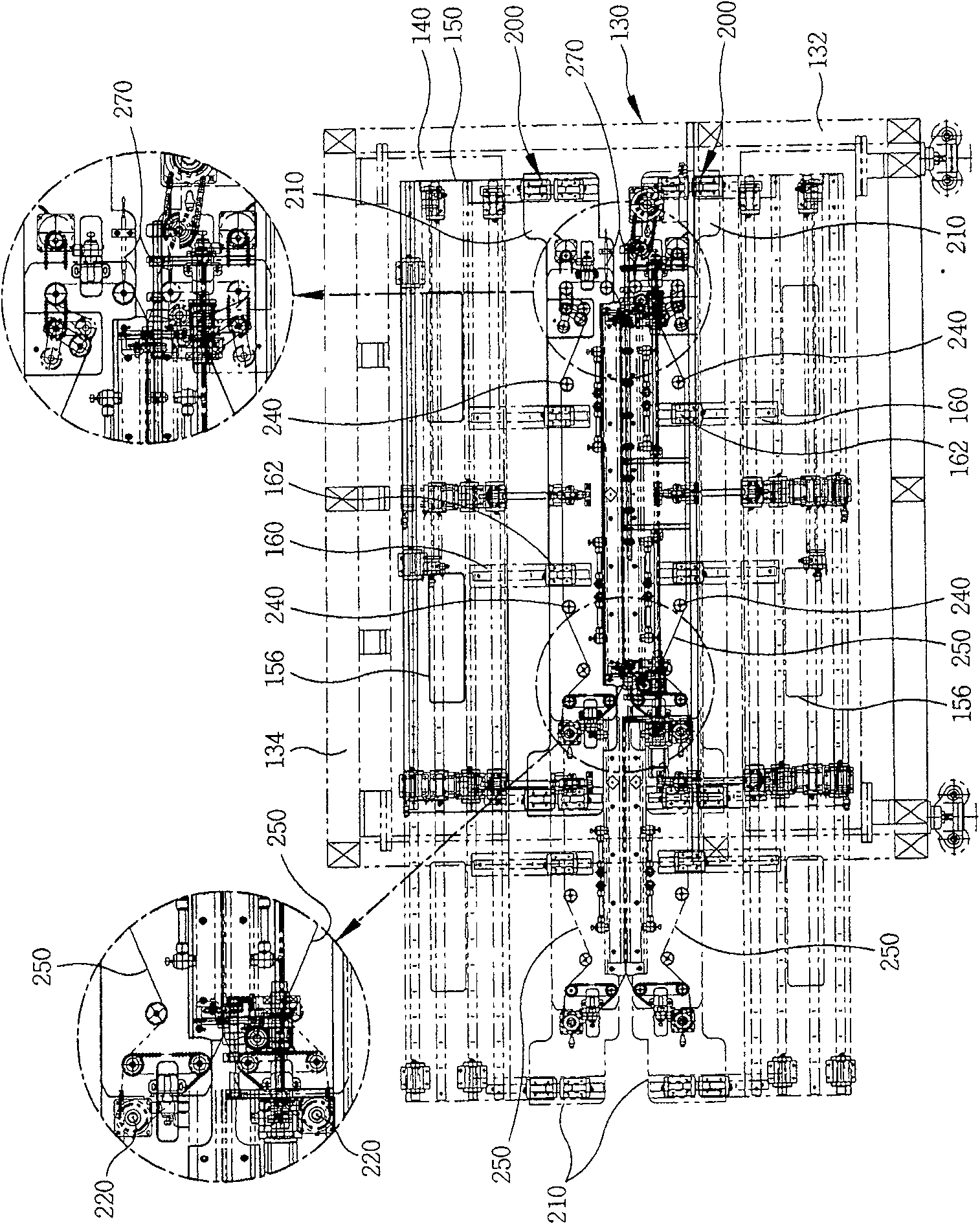 Cleaning apparatus for display panel