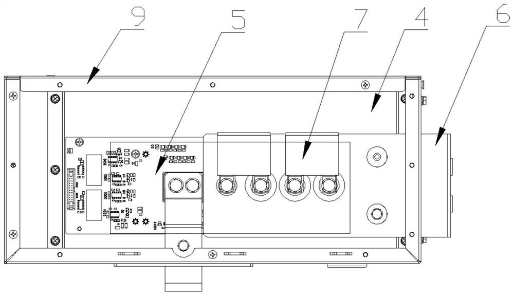 A three-level laminated busbar for suppressing stray inductance