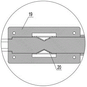 Vehicle-mounted vibration excitation type picking arm for fresh soapberry fruit