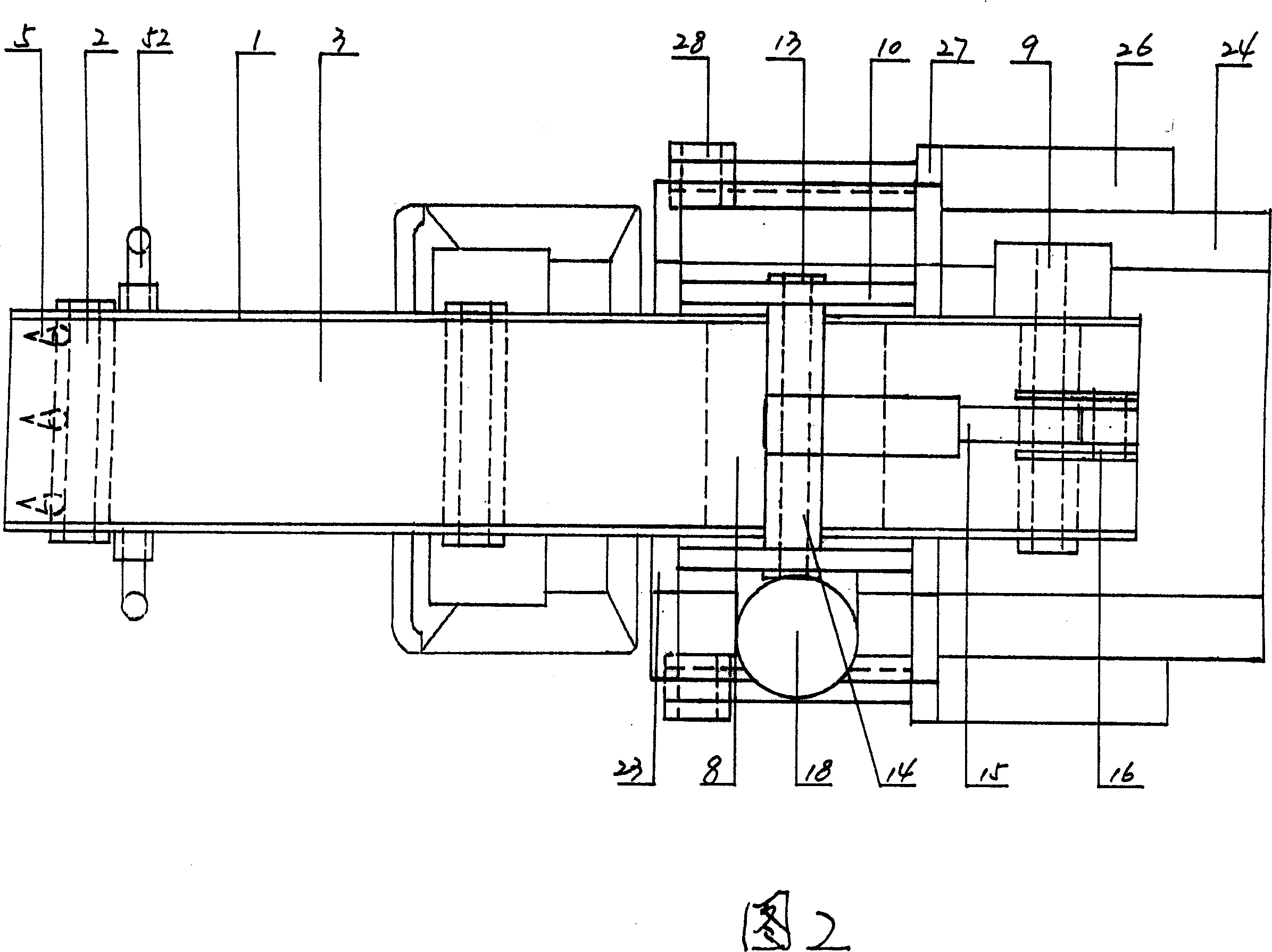 Self-loading and self-compression garbage truck